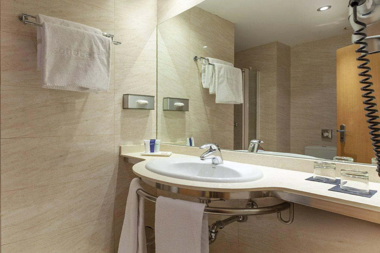 Hotel Sb Express Madrid Norte San Sebastián de los Reyes Eksteriør billede